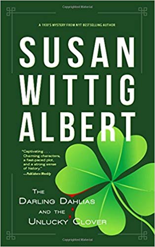 Susan Wittig Albert – The Darling Dahlias and the Unlucky Clover Audiobook